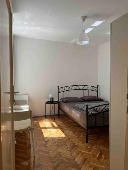 Central Home In Beograd Eksteriør billede