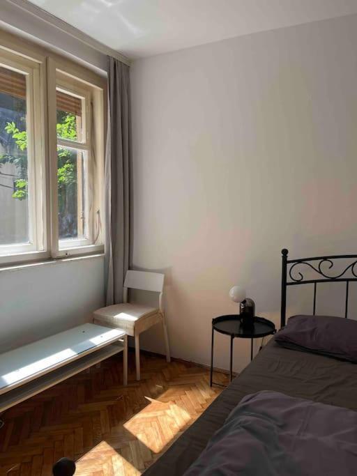 Central Home In Beograd Eksteriør billede